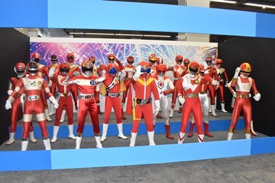 仮面ライダー スーパー戦隊 Wヒーロー夏祭りに平成ライダー最強フォームが大集結 マイナビニュース