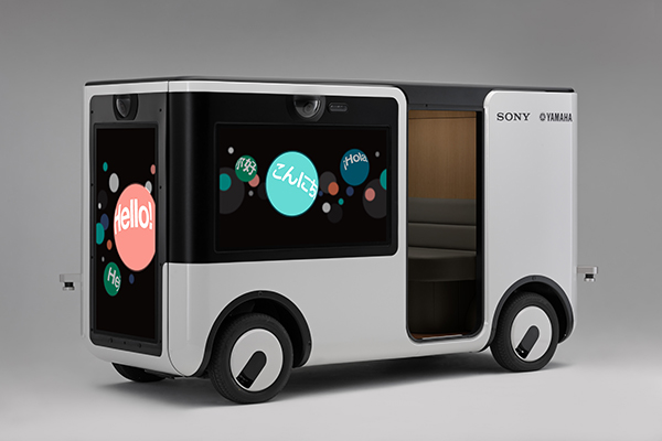 ソニーがヤマハ発動機と共同開発した「Sociable Cart(ソーシャブルカート)：SC-1」