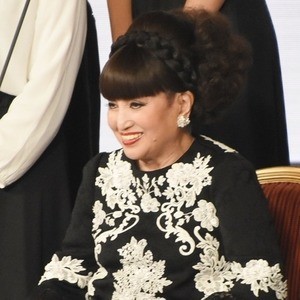 黒柳徹子、ジャニーさんは「尊敬できる親友」 結婚説も振り返る