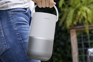 ボーズ、外に持ち出せるスマートスピーカー「Portable Home Speaker」
