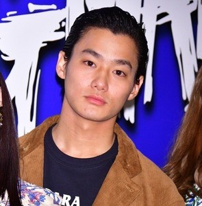 野村周平 米留学先でモテモテ かわいい部門でイケるらしい マイナビニュース 野村周平 米留学先でモテモテ かわいい部門でイケるらしい マイナビニュース