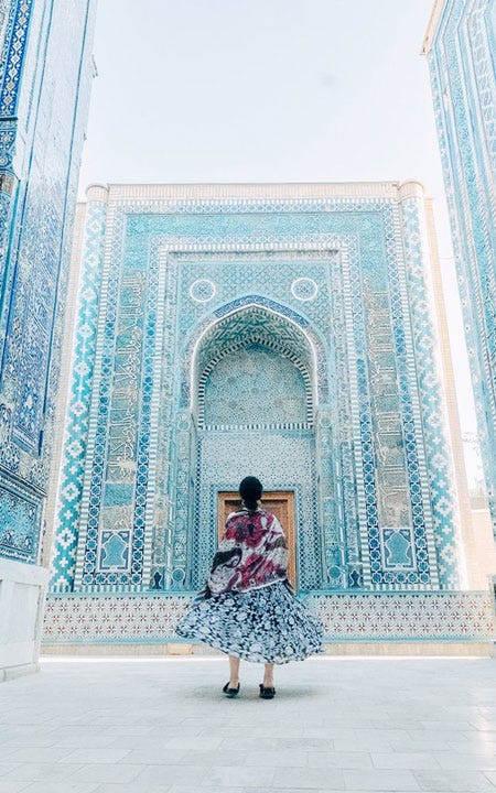 あまりにも美しいブルー ウズベキスタン 青の都 の写真が話題に マイナビニュース