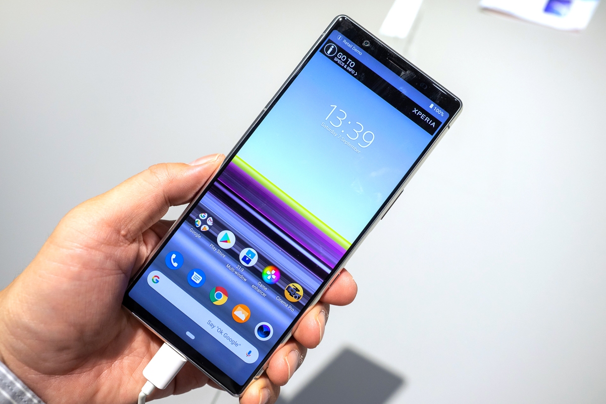 ソニーの新スマホ Xperia 5 Xperia 1ユーザーにはどう映った マイナビニュース