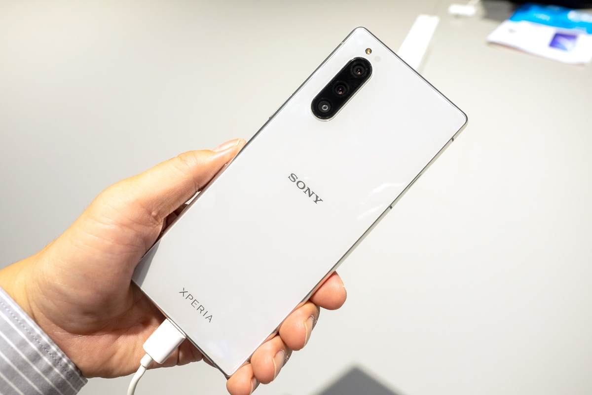 ソニーの新スマホ Xperia 5 Xperia 1ユーザーにはどう映った マイナビニュース