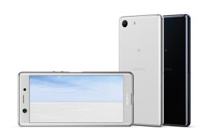 IIJ、コンパクトスマホ「Xperia Ace」を取り扱い開始