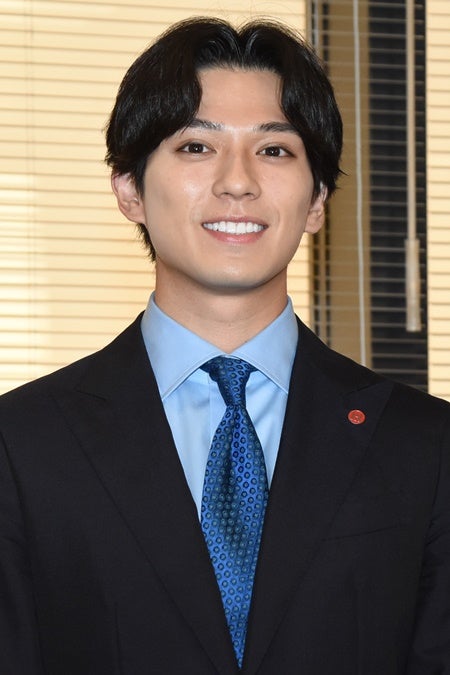 新 田 真剣 佑