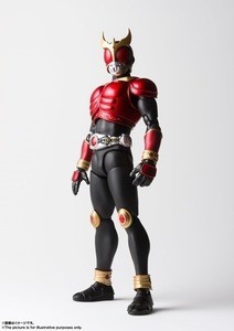 『仮面ライダーディケイド』登場時の仮面ライダークウガが真骨彫製法に登場