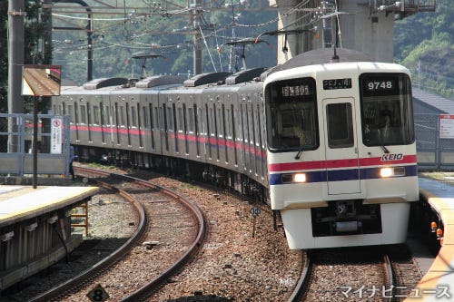 京王相模原線稲城駅でも列車接近メロディーが導入される(写真：マイナビニュース)