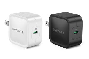 RAVPower、約4cm四方の小型30W USB-C急速充電器 - 窒化ガリウム採用