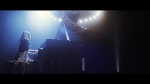 水樹奈々、「なのは」シリーズ歴代挿入歌のライブ映像と「Pray」MVを公開