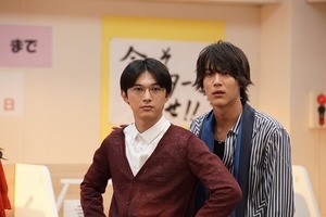 吉沢亮＆中川大志、『LIFE!』“予備校生”コントでバトル