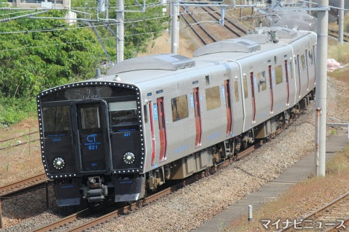 JR九州821系電車