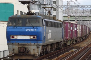 JR貨物EF200形、今年3月に引退した電気機関車など京都鉄道博物館に