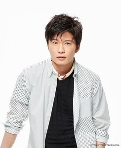 悠木碧 中村倫也を影から見つめる社員役でルマンドcmに 一人二役にも挑戦 マイナビニュース 悠木碧 中村倫也を影から見つめる社員役でルマンドcmに 一人二役にも挑戦 マイナビニュース