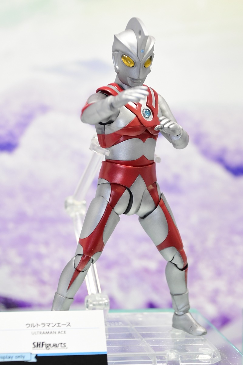 ウルトラマンA』S.H.Figuartsウルトラマンシリーズ版が初公開、ヒッポリト星人らも | マイナビニュース