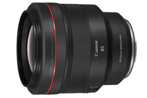 キヤノンが「RF85mm F1.2 L USM DS」　ボケの輪郭が柔らかく