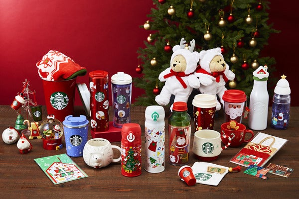 スタバ、ホリデー限定グッズ登場! クリスマスの準備を楽しむサンタたち