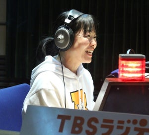イモトアヤコ、ラジオで結婚報告　新婚旅行の予定など語る