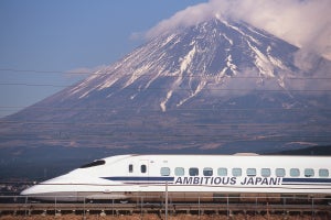 リニア・鉄道館、700系に「AMBITIOUS JAPAN!」装飾 - 冬のイベント