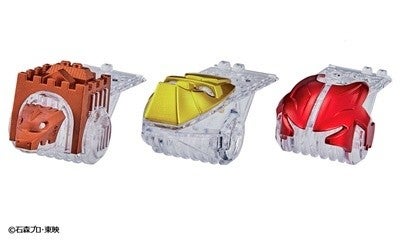 仮面ライダーキバ』大人のための変身ベルトCSMでキバットベルトと