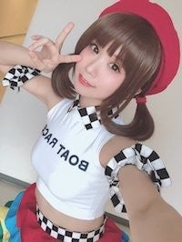 コスプレイヤー五木あきらがツインテールに 美ボディライン際立つオフショット公開 マイナビニュース