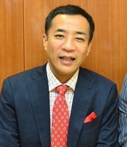 ナイツ塙 監察医 朝顔 で月9初出演 ともさかりえの温厚な夫役 マイナビニュース ナイツ塙 監察医 朝顔 で月9初出演 ともさかりえの温厚な夫役 マイナビニュース