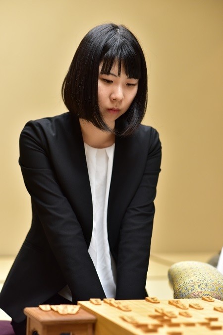 西山朋佳三段