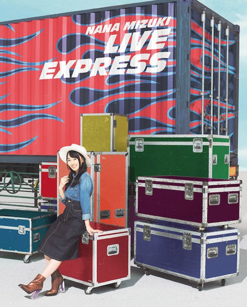 水樹奈々 最新live Dvdのジャケ写真を公開 奈々ソン冬歌7選 も マイナビニュース