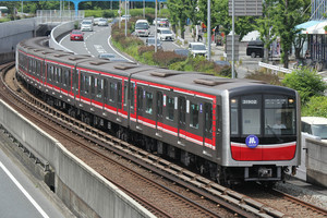 「大阪メトロ」駅のユニバーサルデザイン化へ - ガイドライン策定