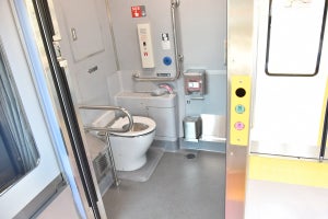 JR東日本、中央快速線・青梅線E233系に車内トイレ - 3/14使用開始