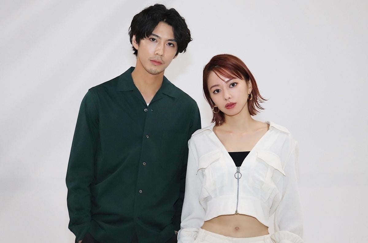 山本舞香 賀来賢人にアドリブでキス 恋人役での共演を語る マイナビニュース