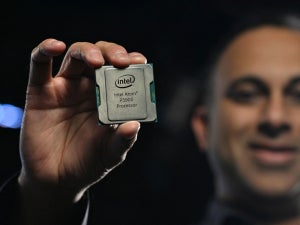 Intel、MWCで発表予定だった5G向け製品を公開 - Xeon拡充や基地局向けSoCなど