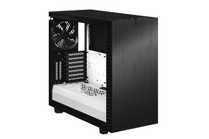 Fractal Design、内部レイアウトの柔軟性が高いミドルタワーケース