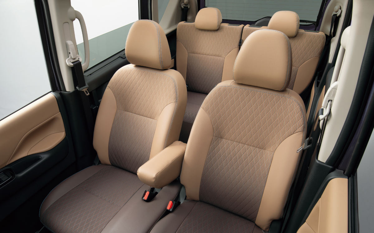 日産の新型軽自動車「ルークス」