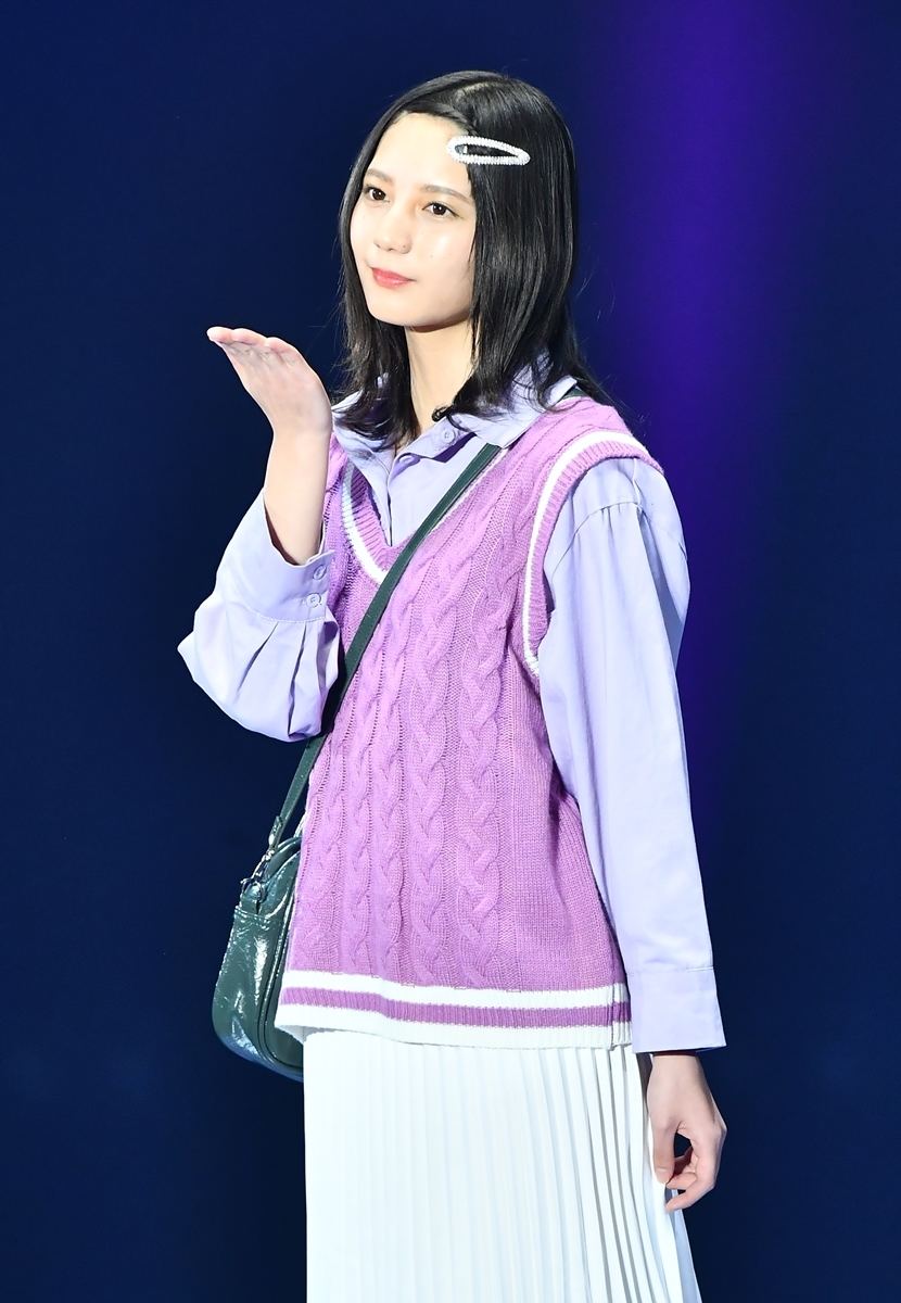 小坂菜緒