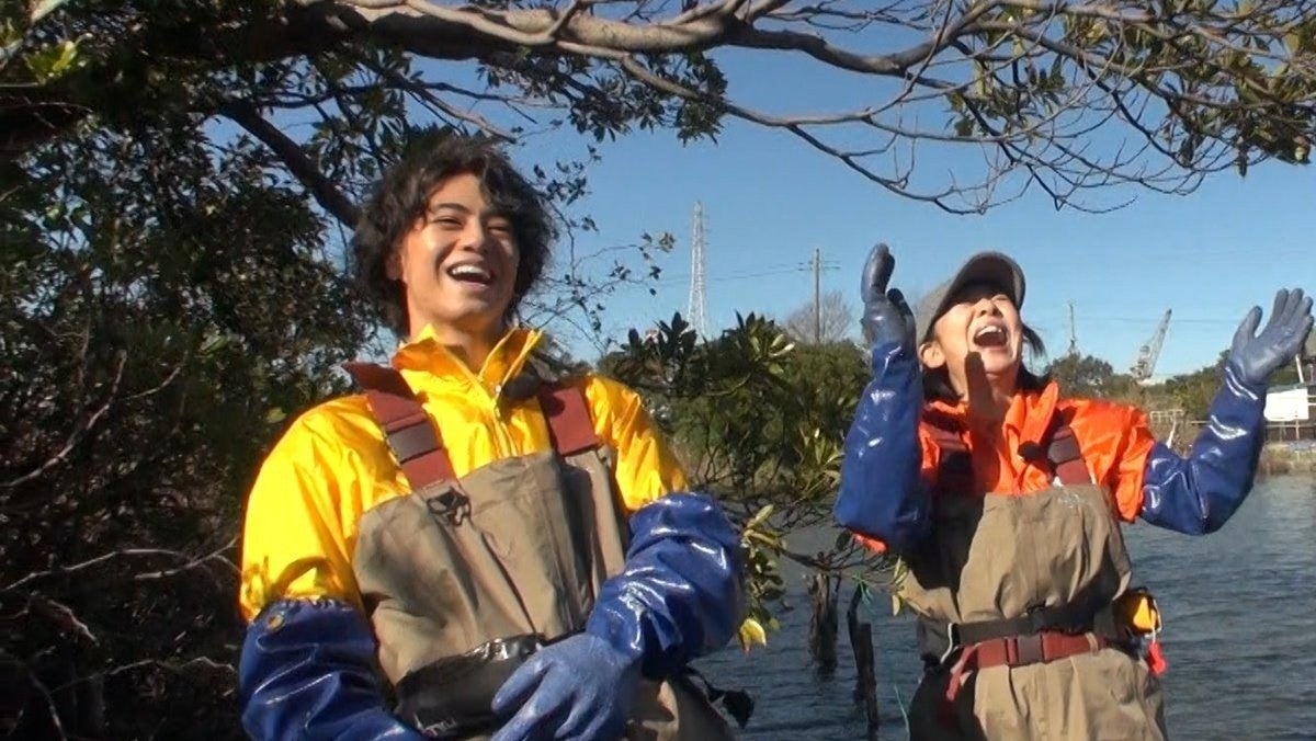 高橋海人 どうぶつ王国の池で突然絶叫 ぬかるんでいる マイナビニュース