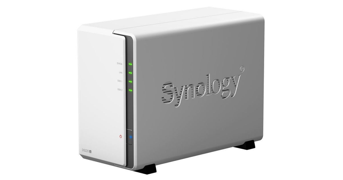 Synology、3.5インチ・2.5インチストレージ×2台を内蔵できるNASキット | マイナビニュース