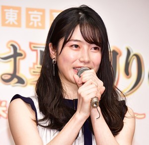 AKB48の横山由依、熱海五郎一座でドラム演奏に挑戦「お披露目は夢のよう」