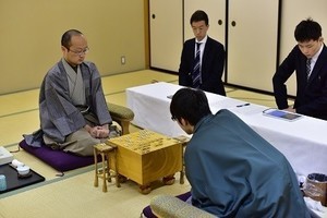 渡辺明棋王が８連覇達成！　第45期棋王戦五番勝負第４局