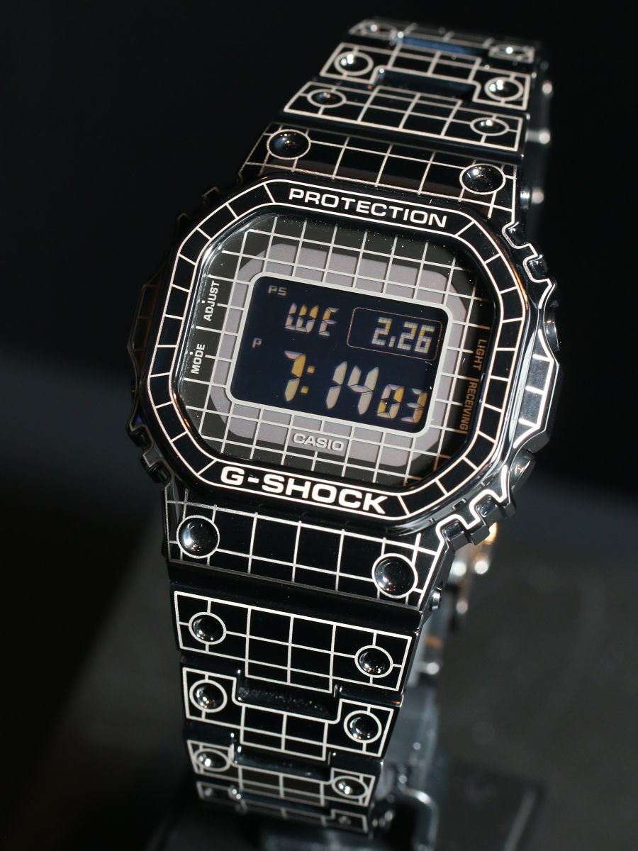 G-SHOCK、スクエア型フルメタルの新作はグリッド柄「TIME TUNNEL ...