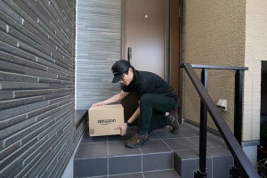 Amazon、玄関への「置き配」標準に - 30都道府県でスタート