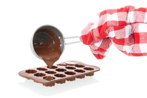 PR】チョコレート型のおすすめ15選｜かわいい手作りチョコを贈【生チョコ用など】 | マイナビニュース