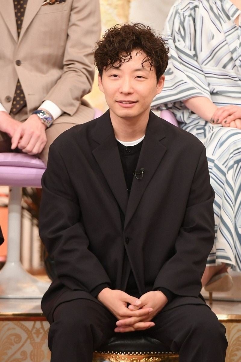 綾野剛 星野源 夜会 で料理姿を公開 俺流アレンジ飯 を紹介 マイナビニュース