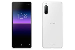 auが4G対応スマホ、「Xperia 10 II」などコスパ重視の3機種