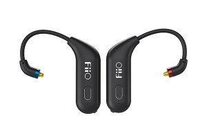 FiiO、好きなイヤホンを完全ワイヤレス化できる耳掛け式Bluetoothレシーバー