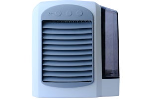気化熱の原理でやさしく冷やす、卓上型のUSB冷風扇