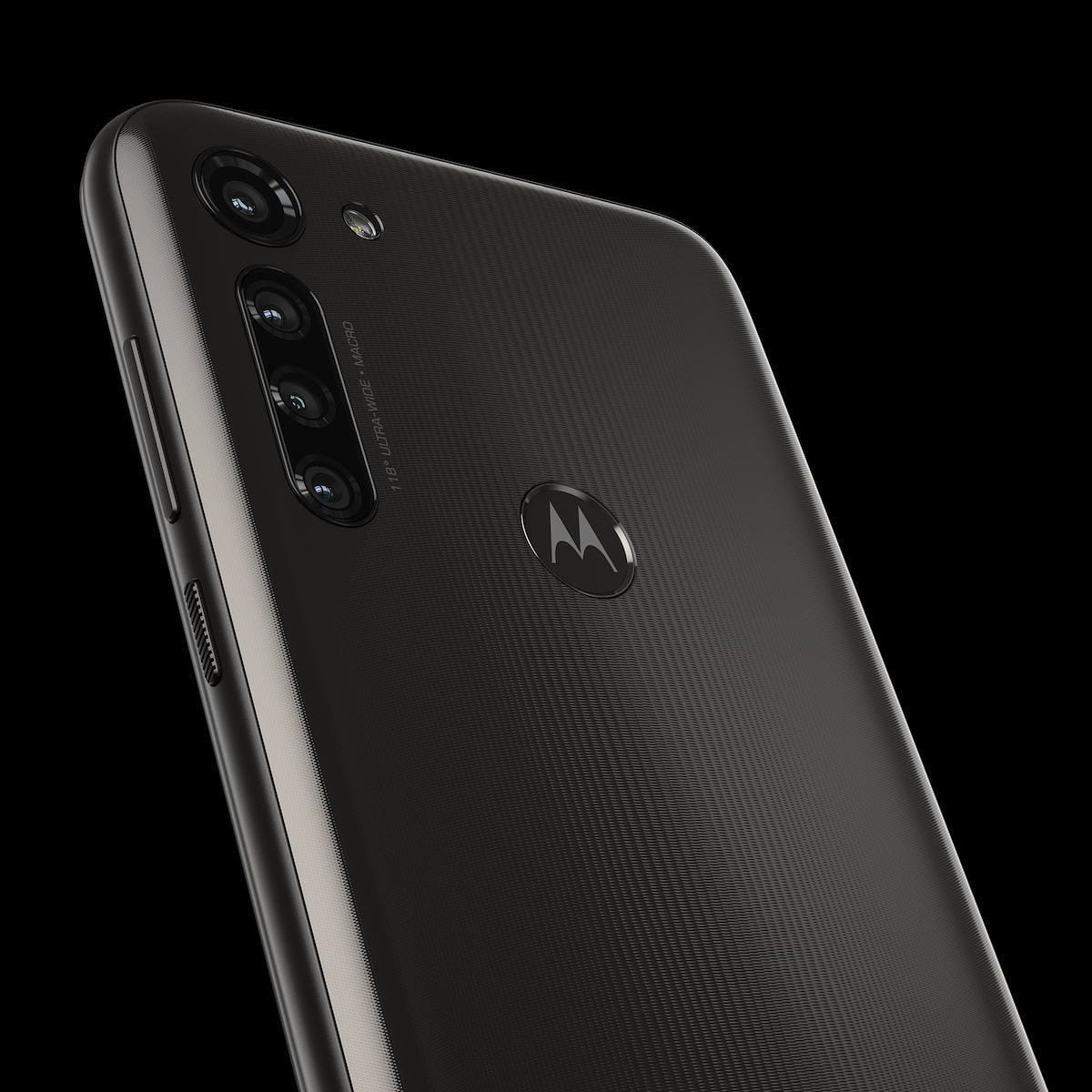 Motorola  moto g8 plus  ポイズンベリー　納品書付きスマートフォン/携帯電話