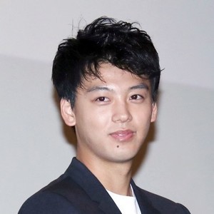 二宮和也、『ブラックペアン』から「もう2年」誕生日の竹内涼真に連絡も