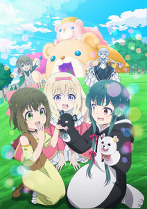 TVアニメ『くまクマ熊ベアー』、クマハウスの前で話すキービジュアル第2弾