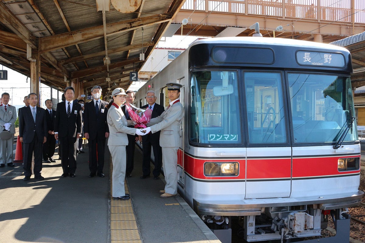 長野電鉄3000系 創立100周年の日にデビュー 今後の運行予定は